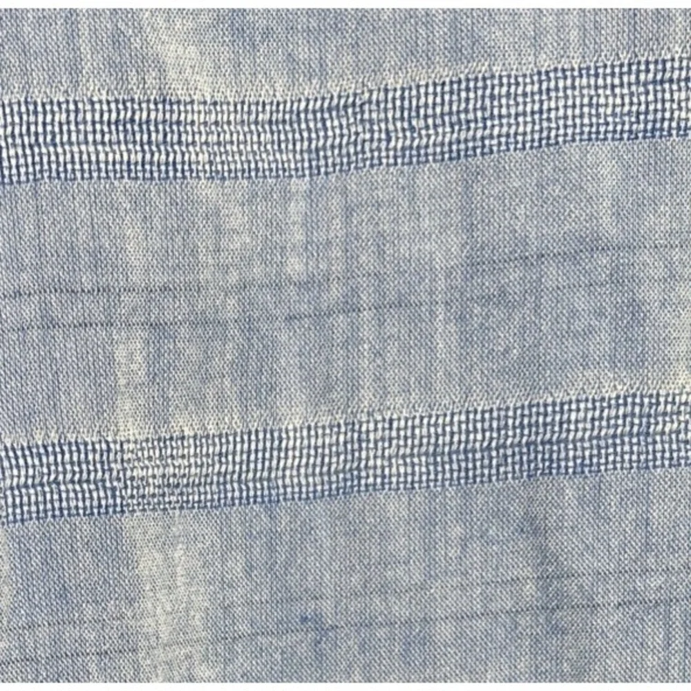 J. Crew while cotton measurements